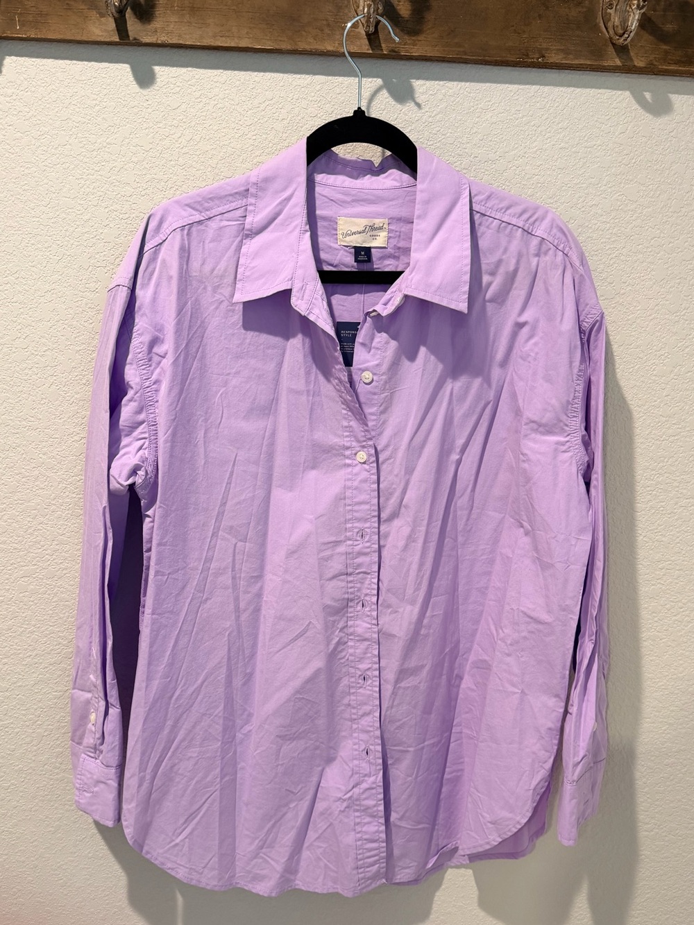 Universal Thread Lavender Button-Down Women's Shirt
